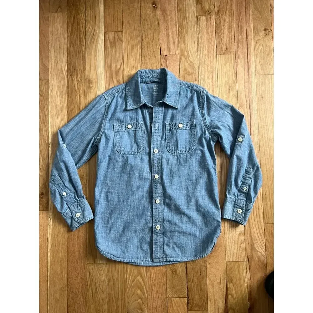 Gap Blue Chambray Denim Cotton Button Down Sleeve Adjustable Tab Boy (Youth S)